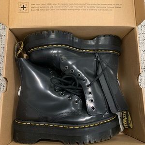 Dr. Martens Jason Boots - Black size 8W/40EU